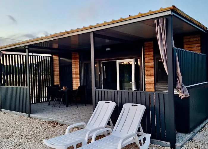 Serenity Countryside Mobile Ferienhaus *